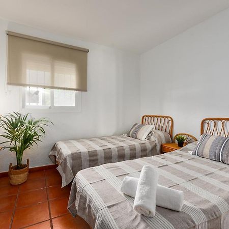 Caroline House Marbella Puerto Banus Apartment Exterior photo